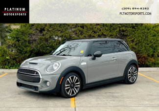 Used 2019 MINI Cooper S image 1