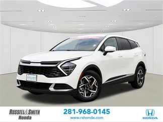 Used 2024 Kia Sportage LX image 1