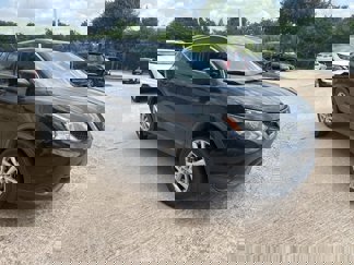 Used 2018 Nissan Rogue Sport S w/ S Appearance Package image 1