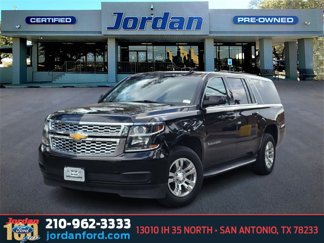 Used 2019 Chevrolet Suburban LT image 1