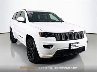 Used 2019 Jeep Grand Cherokee Altitude image 1
