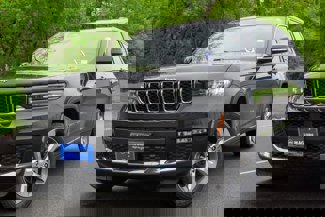 Used 2022 Jeep Grand Cherokee L Limited image 1