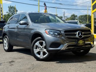 Used 2018 Mercedes-Benz GLC 300 4MATIC w/ Premium Package image 1