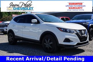 Used 2020 Nissan Rogue Sport S image 1