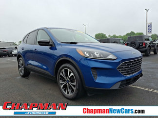 Used 2022 Ford Escape SE w/ SE Sport Appearance Package image 1