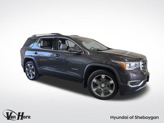 Used 2017 GMC Acadia SLT image 1