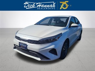 Used 2022 Kia Forte LXS image 1