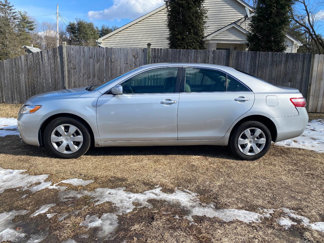 Used 2007 Toyota Camry LE image 1