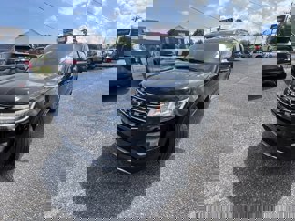 Used 2017 Ford Explorer XLT w/ Equipment Group 202A image 1
