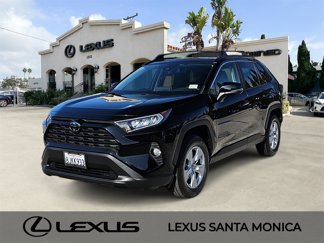 Used 2019 Toyota RAV4 XLE image 1