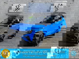 New 2024 Volkswagen Taos SE image 1