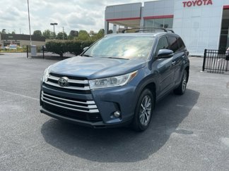 Used 2019 Toyota Highlander XLE image 1