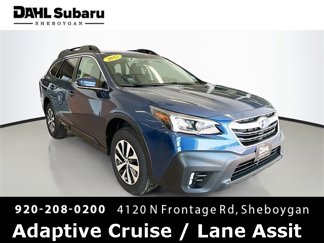 Used 2022 Subaru Outback Premium image 1