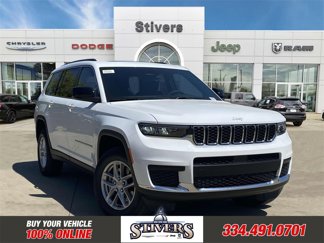 New 2025 Jeep Grand Cherokee L Laredo image 1