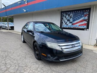 Used 2010 Ford Fusion SE image 1