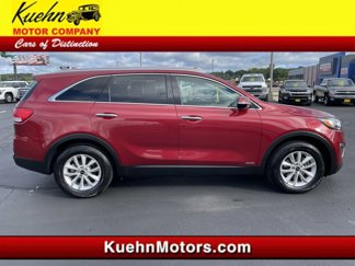 Used 2018 Kia Sorento LX image 1