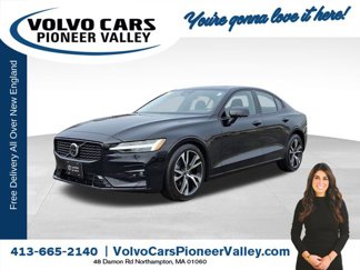 Certified 2023 Volvo S60 B5 Plus image 1