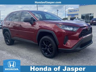 Used 2022 Toyota RAV4 LE image 1