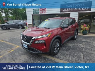 Used 2021 Nissan Rogue S image 1