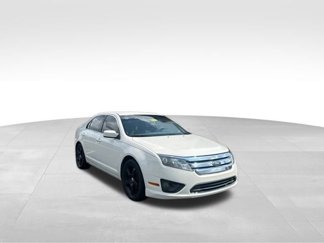 Used 2010 Ford Fusion SE image 1