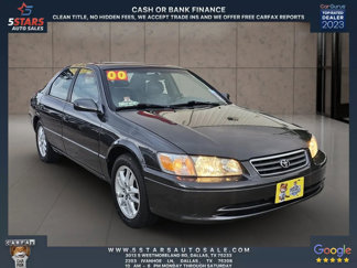 Used 2000 Toyota Camry XLE image 1