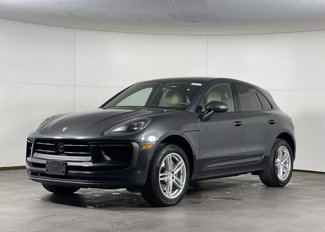 Used 2024 Porsche Macan image 1
