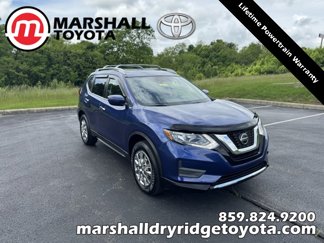 Used 2020 Nissan Rogue SV image 1