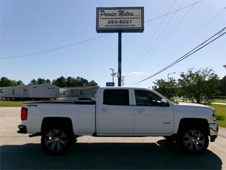 Used 2018 Chevrolet Silverado 1500 LT w/ Texas Edition image 1