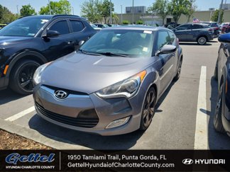 Used 2017 Hyundai Veloster Value Edition image 1