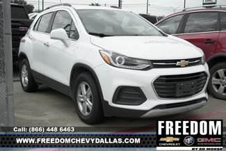 Used 2020 Chevrolet Trax LT w/ Driver Confidence Package image 1
