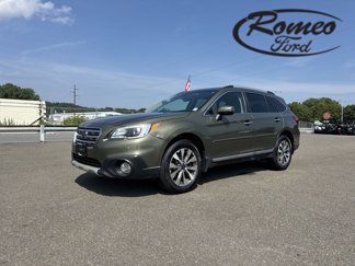 Used 2017 Subaru Outback 2.5i Touring image 1