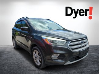 Used 2017 Ford Escape SE w/ Equipment Group 201A image 1
