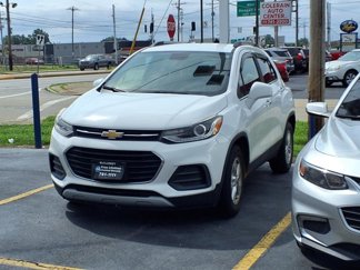Used 2018 Chevrolet Trax LT w/ LT Convenience Package image 1