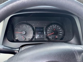 Used 2015 Toyota Sienna LE image 1
