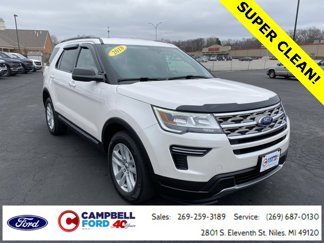 Used 2018 Ford Explorer XLT image 1