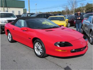 Used 1995 Chevrolet Camaro Z28 image 1