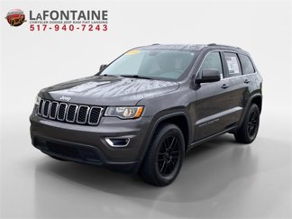 Used 2018 Jeep Grand Cherokee Laredo image 1