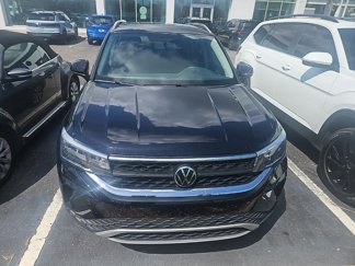 Used 2022 Volkswagen Taos SE image 1