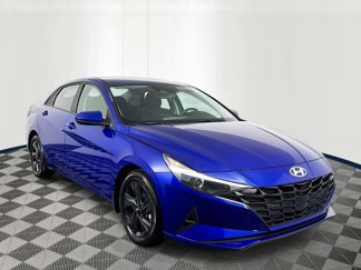 Certified 2022 Hyundai Elantra SEL image 1