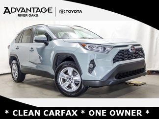 Used 2021 Toyota RAV4 XLE image 1