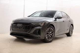 Used 2024 Audi Q8 e-tron Prestige image 1