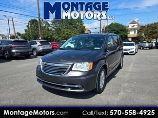 Used 2016 Chrysler Town & Country Touring image 1
