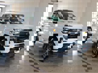 Used 2023 Chevrolet Colorado LT w/ LT Convenience Package II image 1