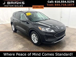 Used 2022 Ford Escape SE image 1