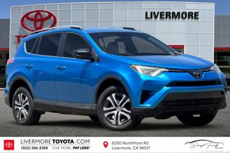 Used 2017 Toyota RAV4 LE w/ Carpet Mat Package image 1