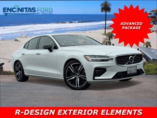 Used 2020 Volvo S60 T6 R-Design image 1