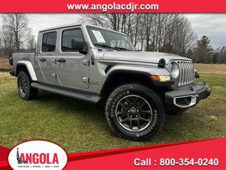 Used 2021 Jeep Gladiator Overland w/ Popular Equipment Package image 1