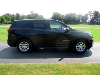 Used 2023 Chevrolet Equinox LS w/ LS Convenience Package image 1