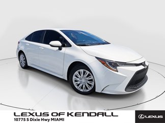 Used 2022 Toyota Corolla LE image 1