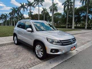 Used 2014 Volkswagen Tiguan S image 1